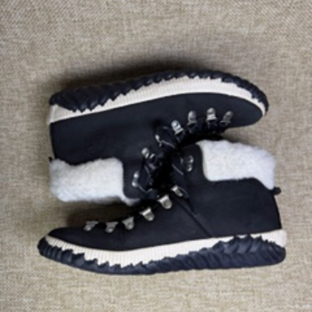 SOREL Women's Out 'N About Plus Conquest Boots Black, Size 7.5 - Picture 6 of 7